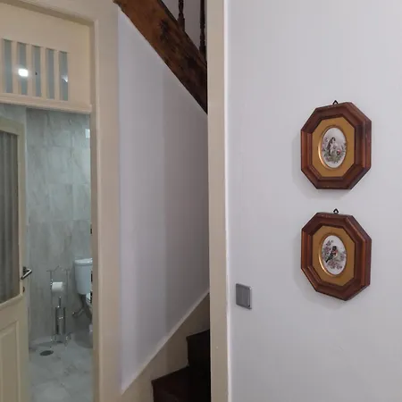 Ninho Do Corvo Konukevi